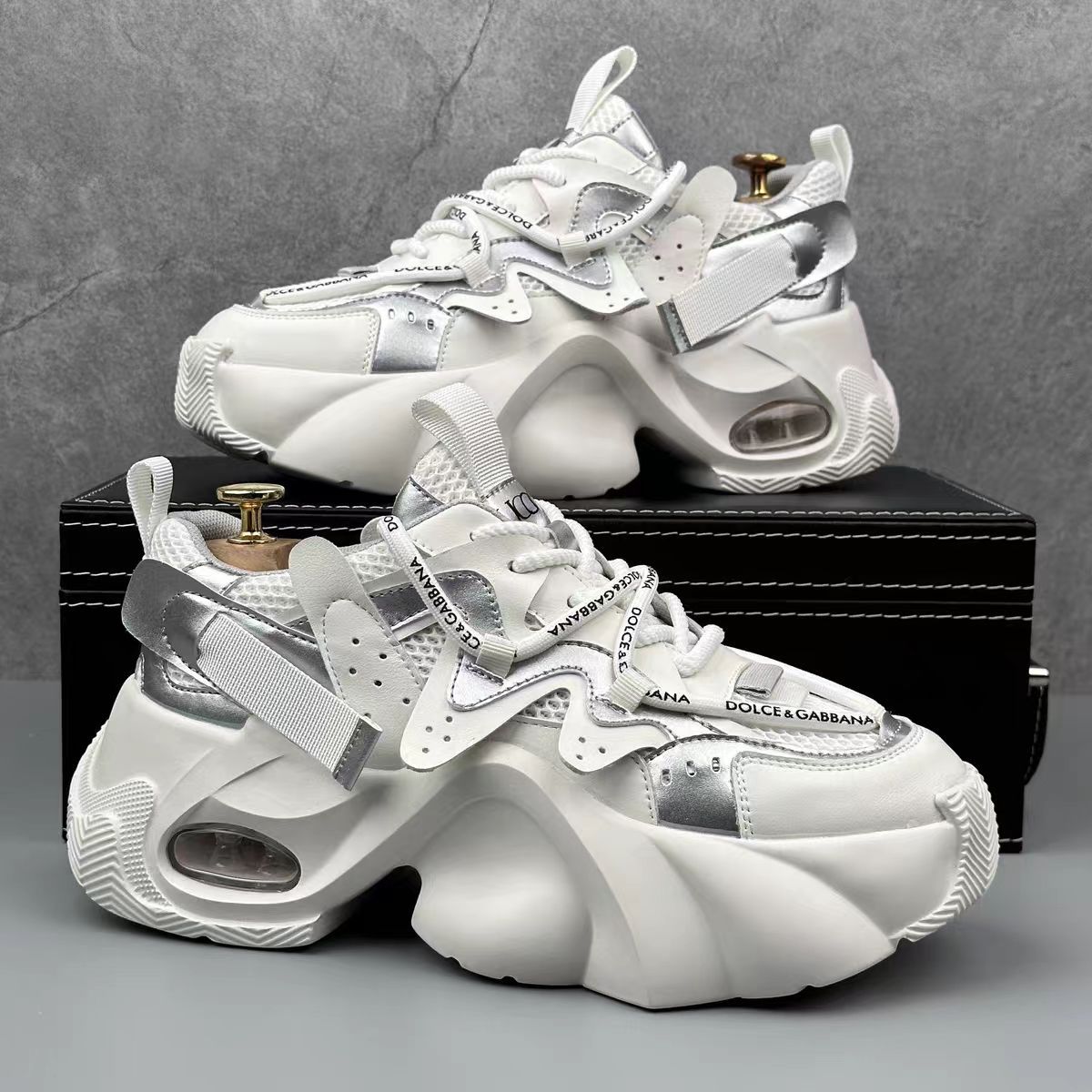 New Dad Shoes Color-blocked Ca - Sneaker Career 评论和价格